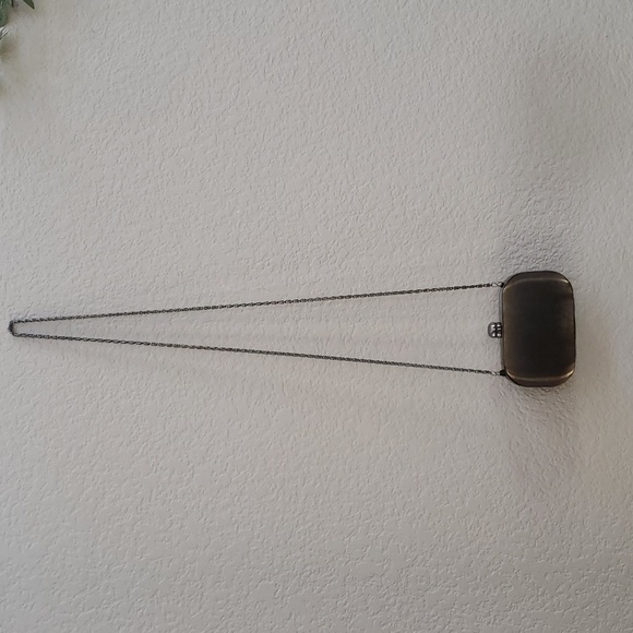 Vintage Silk clutch purse with chain - Picture 9 of 9